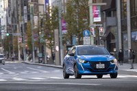 プジョーe-208 GTライン