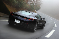 2014年10月にアンディ・パーマーCEOが就任して以来、初のニューモデルとして登場した「DB11」。アストンマーティンでは同車を、次なる100年に向けた「セカンド・センチュリー計画」の第1弾モデルとしている。