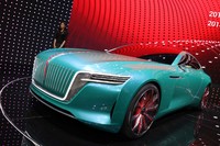 第552回：北京モーターショー2018の展示内容に見た中国の高級車ブランド・ホンチーの本気度！