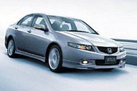 日本カー・オブ・ザ・イヤーは「アコード」の画像