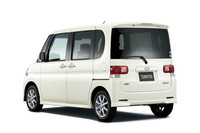 「ダイハツ・タント」