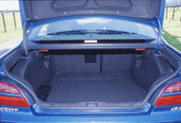 写真をクリックするとシートが倒れるさまが見られます。