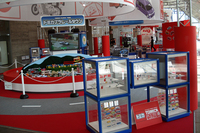 トミカのブースでは、スケールの大きいジオラマが準備されています。