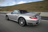 ポルシェ911ターボカブリオレ(4WD/5AT)【海外試乗記】の画像