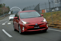 トヨタ・プリウス プロトタイプ（FF車）