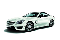 「SL63 AMG 2LOOK Edition」
    