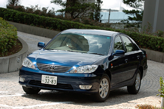 【スペック】全長×全幅×全高＝4815×1795×1490mm/ホイールベース＝2720mm/車重＝1430kg/駆動方式＝FF/2.4リッター直4DOHC16バルブ（159ps/5600rpm、22.4kgm/4000rpm）/価格＝288万7500円（テスト車＝同じ）
