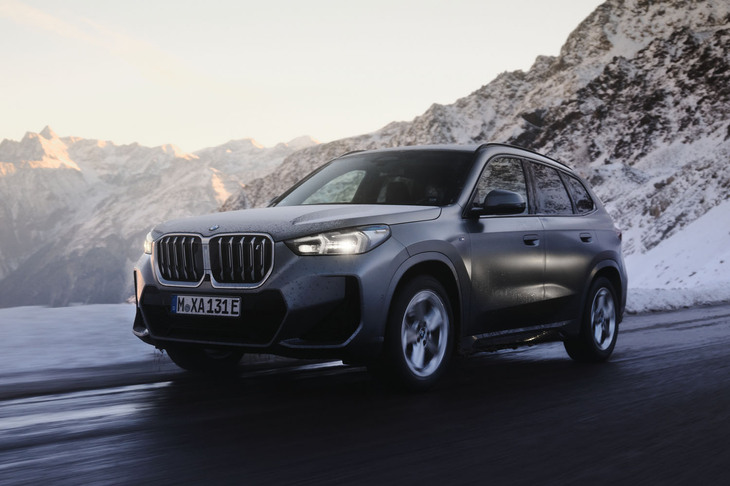 「BMW X1」の新型も上陸予定。写真はEVバージョンの「iX1」。