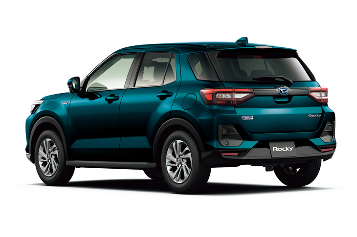 ハイブリッドのエントリーモデル「X HEV」。