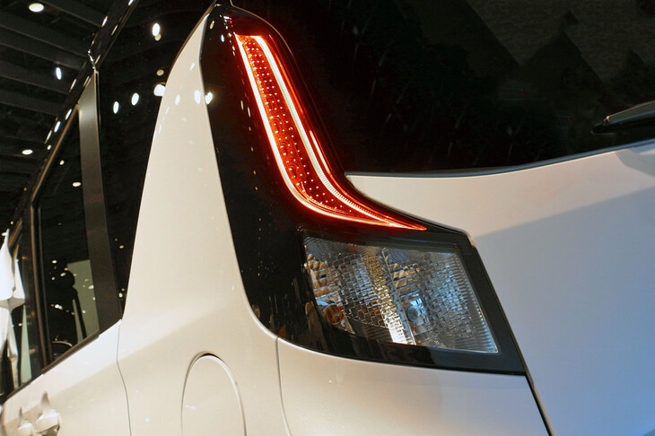 ダイハツ・ムーヴRS（リアコンビランプ）