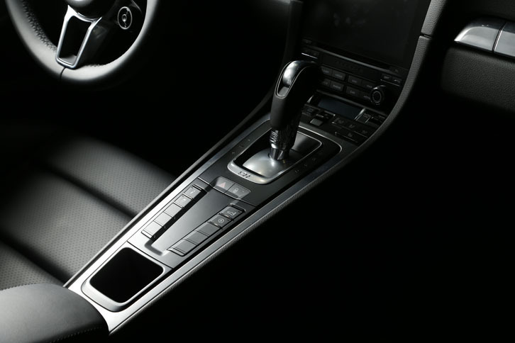 ポルシェ911カレラS（7AT）