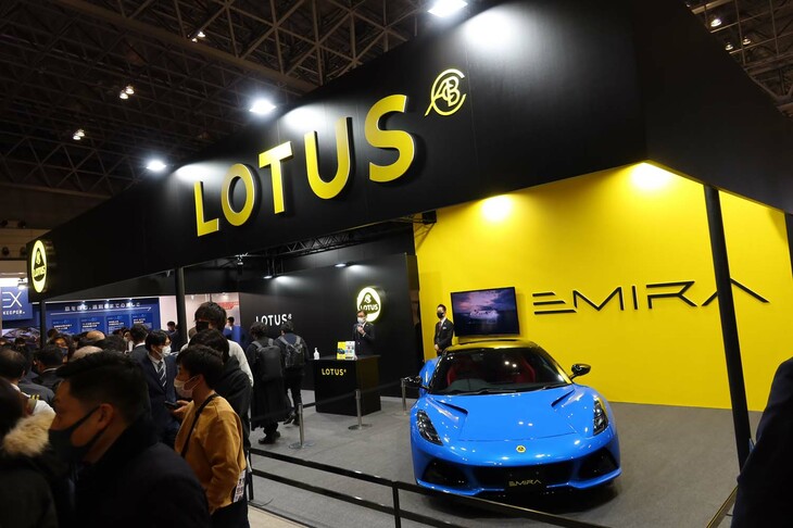 東京オートサロン2023のエルシーアイブースの様子。