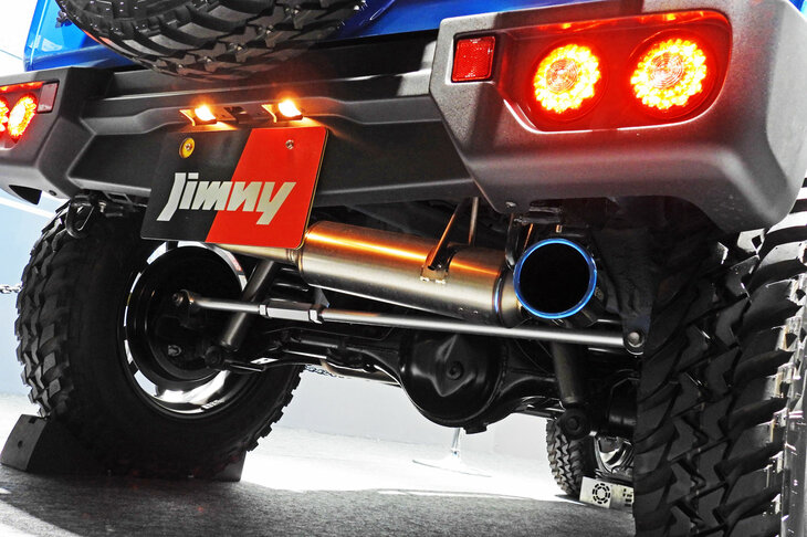 トヨタ自動車の会長である豊田章男氏の「スズキ・ジムニー」。