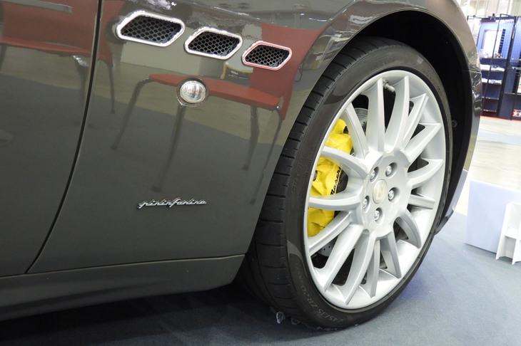 マセラティ・グランカブリオ フェンディ（2013年）／コレツィオーネ