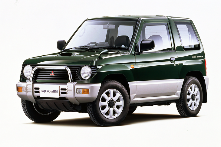 1994年に発売された軽SUV「パジェロミニ」（写真）のほか、「パジェロジュニア」や「パジェロイオ」などパジェロのシリーズ展開を行ってきた三菱。新型パジェロを起点に、新たなシリーズ化も計画しているという。
	 