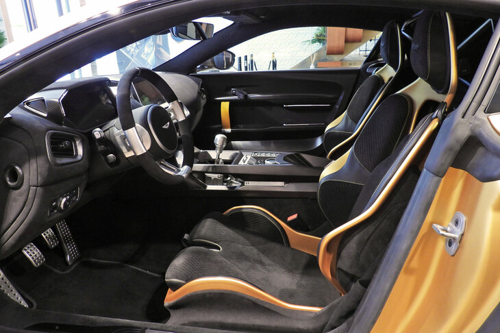 アストンマーティン・ヴァリアント（シート）