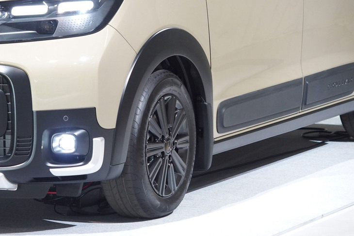 ホンダ・フリード クロスター（フロントホイール）