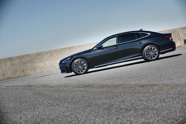 レクサスLS500“エグゼクティブ”