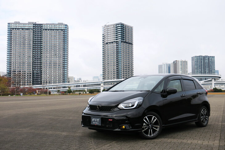 ホンダ・フィットRS e:HEV ホンダアクセス用品装着車（エクステリア）