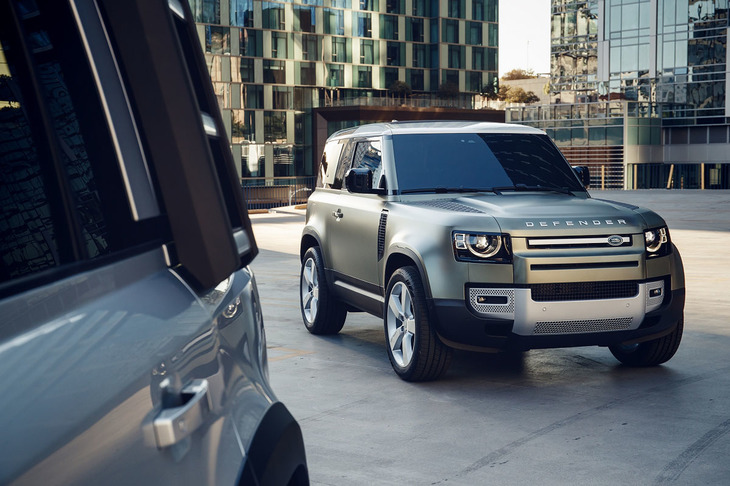 新型ランドローバー・ディフェンダー90