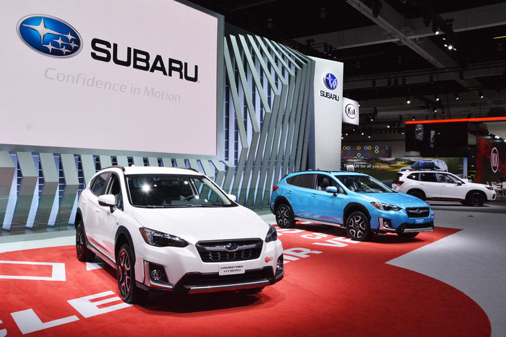 北米のみで販売されるスバルの「クロストレック ハイブリッド」。ハイブリッド関係のハードウエアは、ほとんど「トヨタ・プリウスPHV」だという。