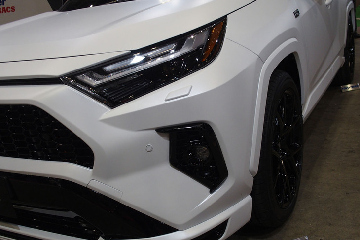 トヨタRAV4 PHEV-SPORTY PKG（フロントバンパー）