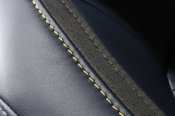 ミツオカM55ゼロエディション（フロントシート）