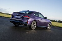 新型「2シリーズ クーペ」の高性能版「BMW M240i xDriveクーペ」発売の画像