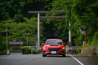 全国に多くの分社を持つ「赤城神社」の本宮とされる「三夜沢赤城神社」。スタート地点から64kmの経由ポイントとなる。