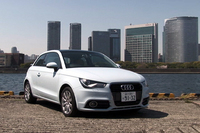 アウディA1 14TFSI スポーツパッケージ