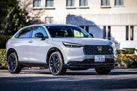 ホンダ・ヴェゼルe：HEV RS