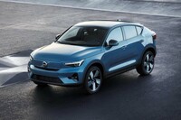 ボルボのクロスオーバー型電気自動車「C40リチャージ」上陸