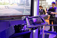 実車での試乗こそないものの、リアルなシミュレーターで体感できる「ネオステア」。その操作感覚に「これならアリ」と思われる方も多いはず。