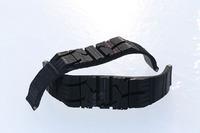 「ガリットGIZ」のカットサンプル。さまざまな路面で安定性を得るために、高剛性ボディー構造を採用している。