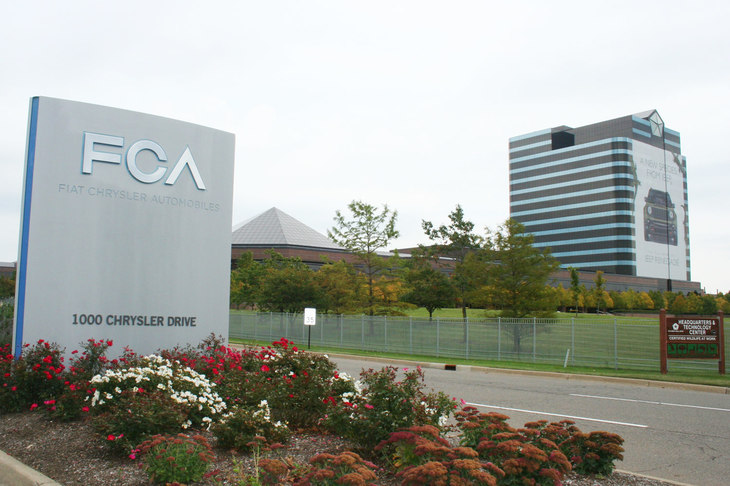 ダイムラーとたもとを分かったクライスラーだが、リーマンショックのあおりを受けて2009年に破産。後にフィアットに買収され、フィアット・クライスラー・オートモービルズ（FCA）の一部となった。