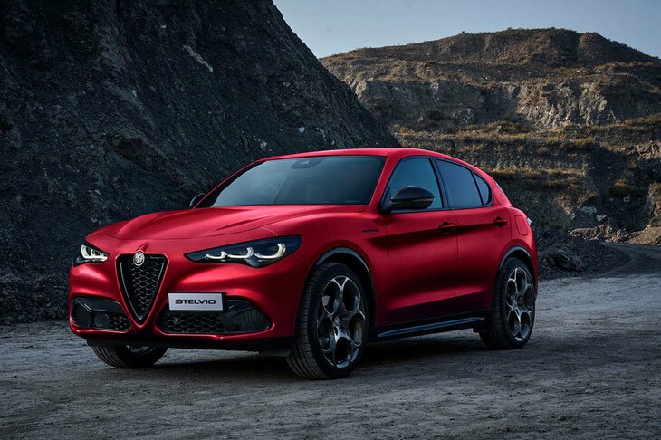 ステルヴィオ2.0ターボQ4コンペティツィオーネ