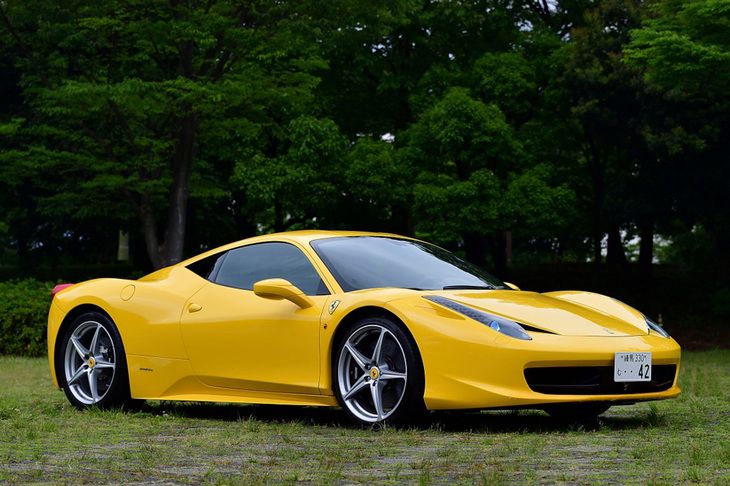 筆者が2580万円で購入した「フェラーリ458イタリア」。（写真＝池之平昌信）