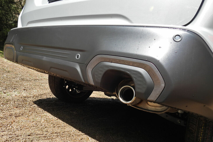 スバル・フォレスター プレミアムS：HEV EX（リアバンパー）