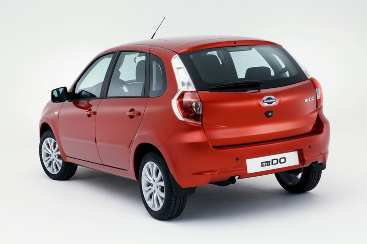 「ミ・ドー」はグループルノー傘下にあるロシアのアフトヴァースが製造する「ラーダ・カリーナ」の姉妹車である。