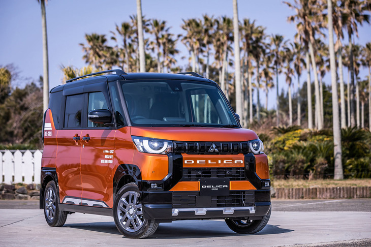 デリカミニTプレミアム（ディーラーオプションの「アクティブトーンスタイル」装着車）