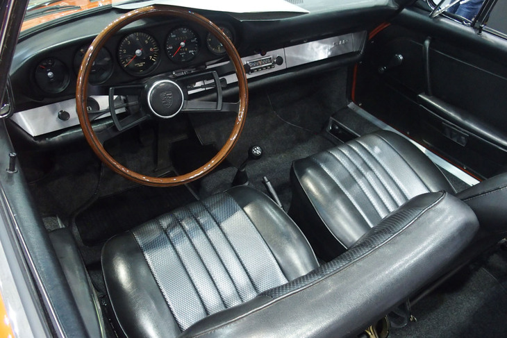 ポルシェ912タルガ ソフトトップウィンドウ（1962年）／AUTO DIRECT