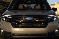 スバルが米国で新型「フォレスター」を世界初公開　定評のある機能性・実用性をさらに向上の画像