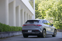 BEV専用プラットフォーム「EVA2」を使う第4のモデルとして導入された「メルセデス・ベンツEQE SUV」。「EQS」から始まったこのシリーズは、EQE SUVで一段落となるらしい。