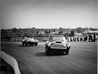 アストンマーティンの名車「DB4 G.T.」が25台限定で復活の画像