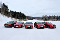試乗の舞台はマツダの北海道剣淵試験場（上川郡剣淵町）と、その周辺の公道。「デミオ」から「CX-5」まで、i-ACTIV AWD搭載車がずらりと用意された。