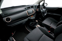 内装にこだわった「トヨタ・ヴィッツ」発売の画像