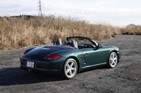 テスト車のボディカラー「レーシンググリーンメタリック」は16万円のオプション。他15色が用意される。