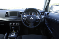 三菱ギャラン・フォルティス SPORT NAVI PACKAGE（FF/CVT）【ブリーフテスト】の画像