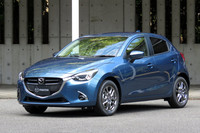 
	「デミオXDテーラード・ブラウン」
	