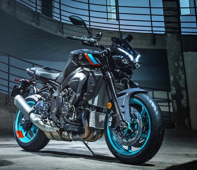 ヤマハの高性能バイク「MT-10」「MT-10 SP」 2022年モデルは大きく進化